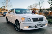 Toyota Crown 2.5 AT 2000