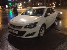 Opel Astra 1.6 AT 2013