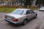 Mercedes-Benz 123 1990