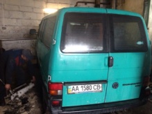 Volkswagen Transporter 2.4 D MT 2000