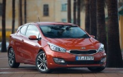 Kia Cee'd xDrive20i MT 2013