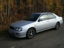 Nissan Bluebird 1.8 SSS AT 2000