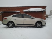 Renault Fluence 1.6 MT 2012