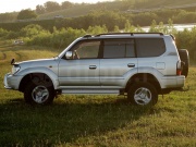 Toyota Land Cruiser Prado 1.3 MT 2000