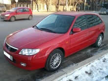 Mazda 323 1.6 MT 2001