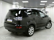 Mitsubishi Outlander 2.4 CVT 4WD 2010