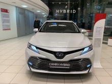 Toyota Camry 2019