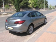 Opel Astra 1.4 Turbo MT 2013