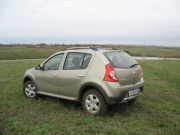 Renault Sandero 1.6 MT 2011