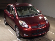 Toyota Vitz 1.3 4WD MT 2008