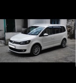 Volkswagen Touran 2.0 TDI MT 2012