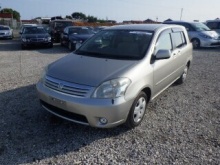 Toyota Raum 1.5 AT 4WD 2003