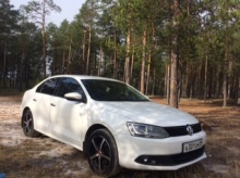 Volkswagen Jetta 1.6 AT 2012