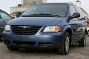 Chrysler Town and Country 3.3 AT 2007