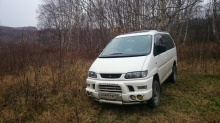 Mitsubishi Delica 3.0 AT 4WD 2002