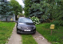 Volkswagen Passat 2.0 TDI MT 2011