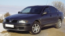 Mitsubishi Carisma 1.6 MT 2003