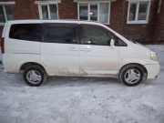 Nissan Serena 1.3 MT 2001