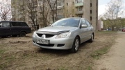 Mitsubishi Lancer 1.6 MT 2004