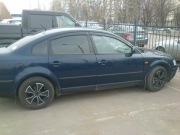 Volkswagen Passat 1.6 MT 1998