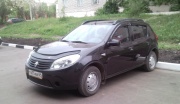 Renault Sandero 1.4 MT 2010