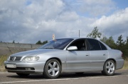 Opel Omega 2.2 MT 2001