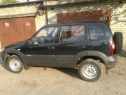 Chevrolet Niva 1.7 MT 2013