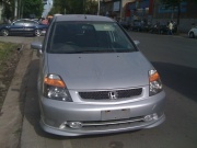 Honda Stream 2001