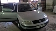 Volkswagen Passat 1.8 MT 1999