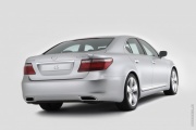 Lexus LS 460 AT 2007