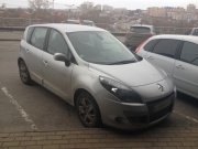 Renault Scenic 1.6 MT 2011