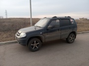 Chevrolet Niva 1.7 MT 2013