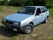 ВАЗ (Lada) 2109 1.5 MT 2004