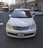 Nissan Tiida 1,5 МТ 2004