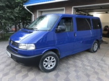 Volkswagen Caravelle 2.5 AT 2001