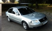 Volkswagen Passat 1.8 T MT 2001