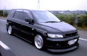 Mitsubishi Space Wagon 2.4 GDi MT 1999