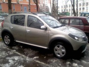 Renault Sandero 1.6 MT 2012