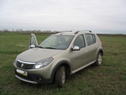 Renault Sandero 1.6 MT 2011