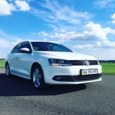 Volkswagen Jetta 1.6 MT 2012