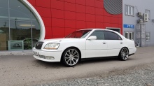 Toyota Crown Majesta 4.0 AT 2002