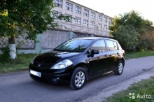 Nissan Tiida 1.6 AT 2011