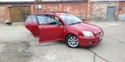 Toyota Avensis 2.0 D4-D MT 2004