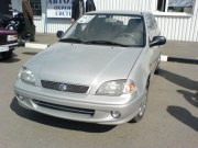 Suzuki Swift 1.0 MT 2000