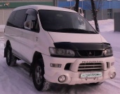 Mitsubishi Delica 3.0 AT 4WD 2002