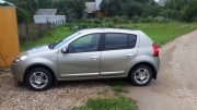 Renault Sandero 1.6 MT 2013