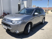 Mitsubishi Outlander 2.4 CVT 4WD 2014