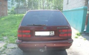 Volkswagen Passat 1.6 MT 1995