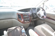 Nissan Elgrand 3.3 AT 4WD 1999