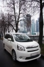 Toyota Noah 2.0 AT FWD 2009